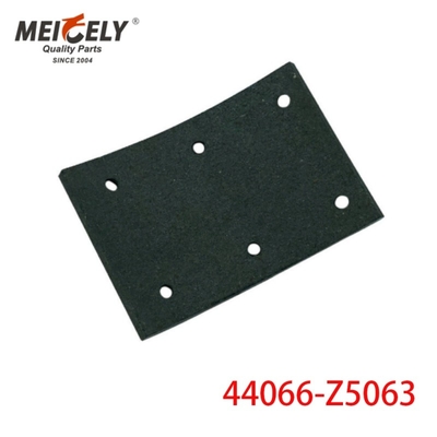 44066-Z5063 Revestimiento de frenos 44066-Z5012 Partes de frenos para camiones para Nissan UD