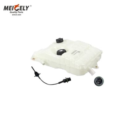 Tanque de agua Optimal Cooling 5010514340 para RVI, robusto y resistente al calor