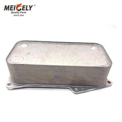 Repuestos de excavadora de alta calidad Enfriador de aceite del motor 04900206 04912105 Para excavadora Volvo D8K