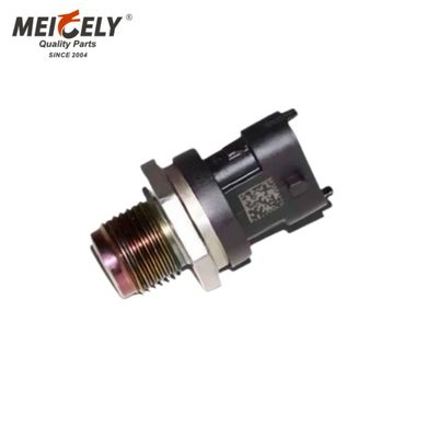 Sensor de presión de combustible genuino 0281002921 - Ajuste de grado OEM para vehículos RVI